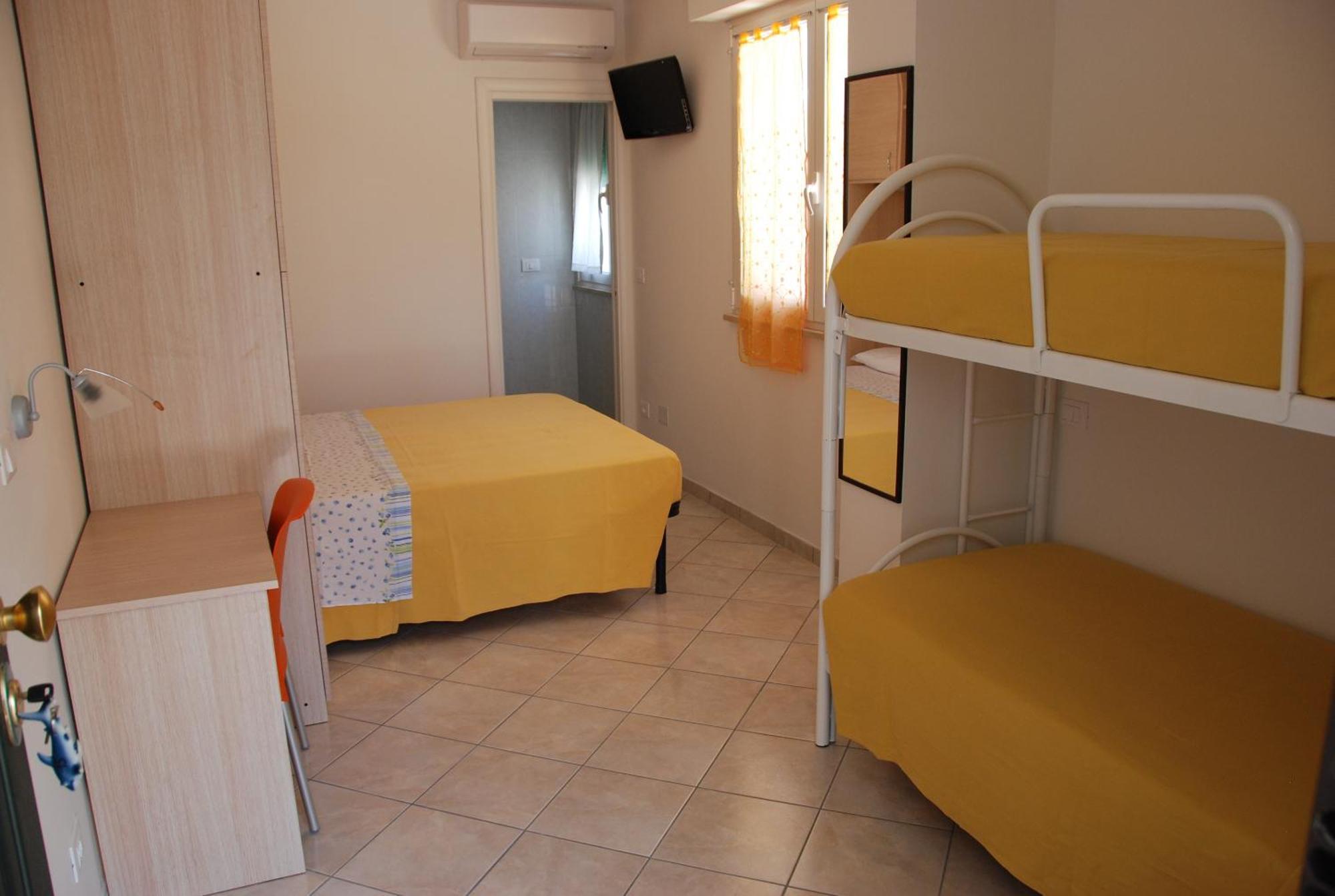 Hotel La Playa San Benedetto del Tronto Bagian luar foto