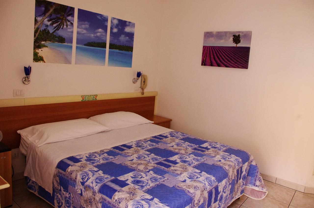 Hotel La Playa San Benedetto del Tronto Bagian luar foto