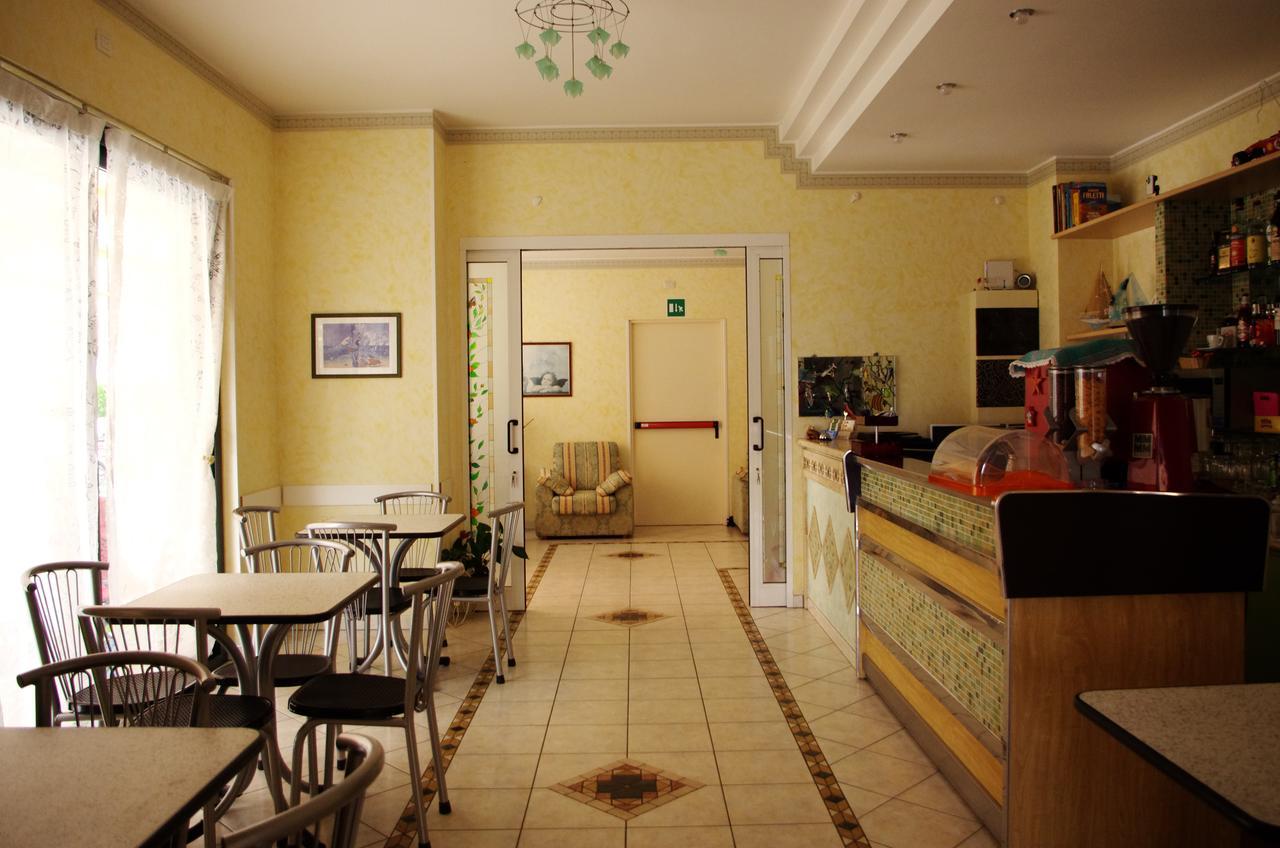 Hotel La Playa San Benedetto del Tronto Bagian luar foto