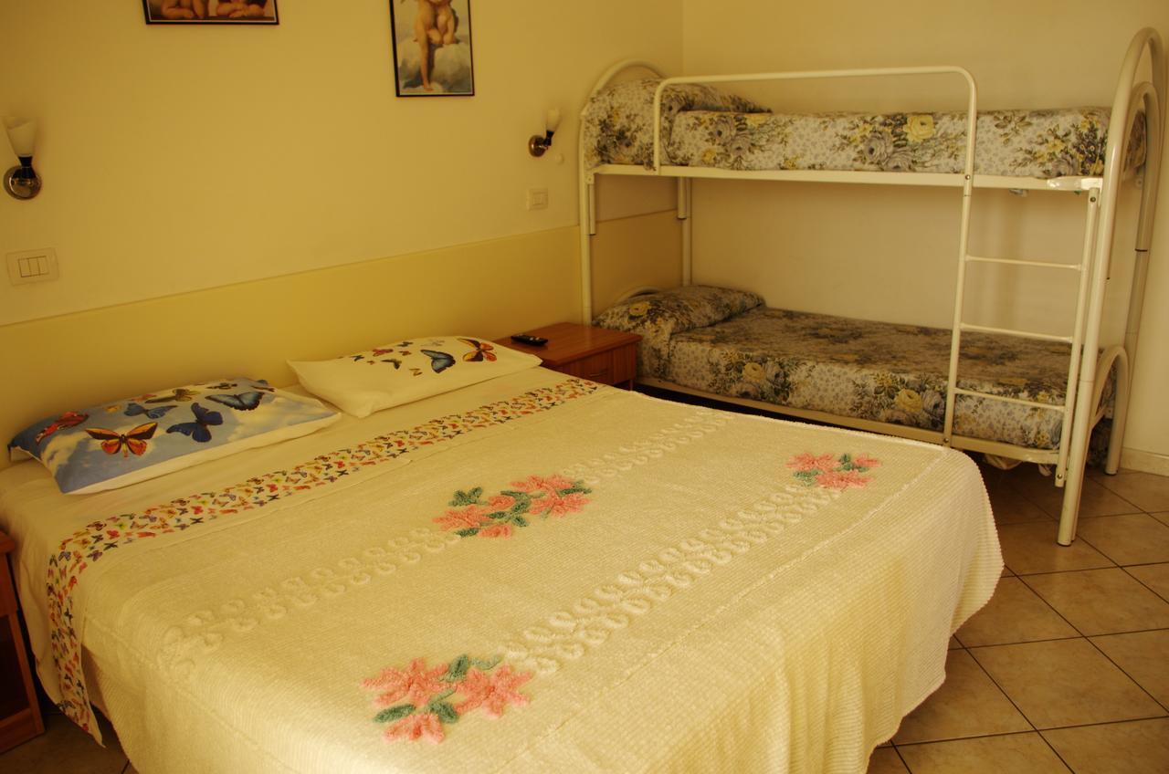 Hotel La Playa San Benedetto del Tronto Bagian luar foto